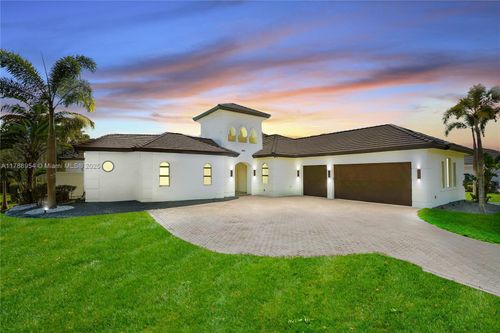 499 Sw Squire Johns Ln, Palm City, FL, 34990-7822 | Card Image