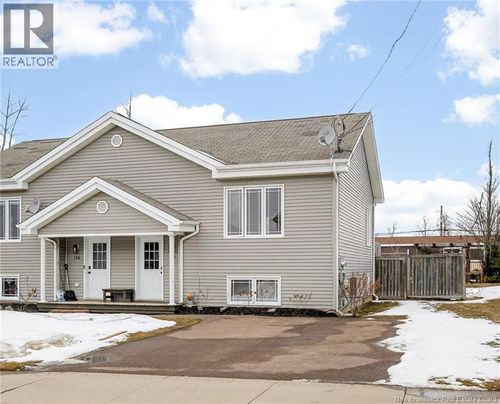 128 Lakeburn Ave, Dieppe, NB, E1A0Y7 | Card Image