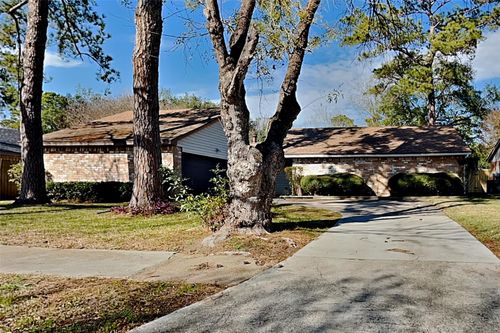 12706 Pantano Dr, Houston, TX, 77065-2229 | Card Image