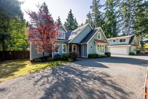 2377/2379 Barbara Rd, Courtenay, BC, V9J1L9 | Card Image