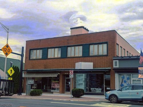 23 S Main St, Manville, NJ, 08835-2058 | Card Image