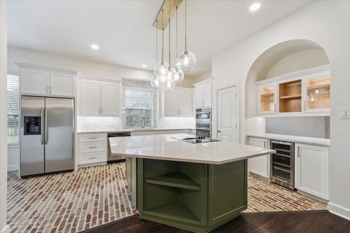 11 Knotwood Ct, Spring, TX, 77389-8596 | Card Image