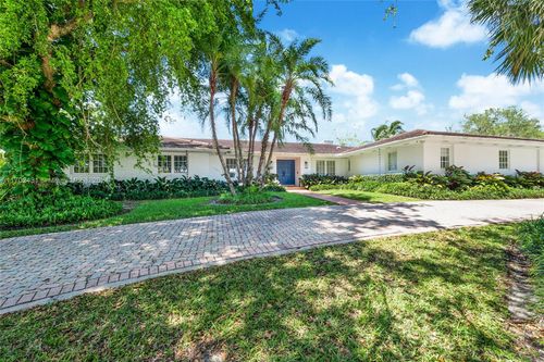 610 Marquesa Dr, Coral Gables, FL, 33156-2342 | Card Image