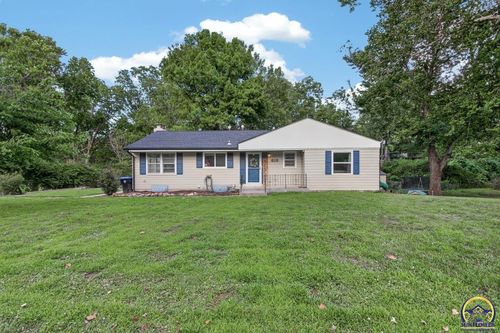 618 Sw Crest Dr, Topeka, KS, 66606-2304 | Card Image