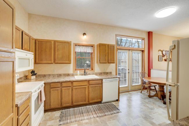 11672 Flintwood St Nw, House other with 5 bedrooms, 4 bathrooms and null parking in Coon Rapids MN | Image 12