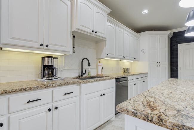 135 Berkshire Ave, House other with 4 bedrooms, 2 bathrooms and null parking in Wolfforth TX | Image 15