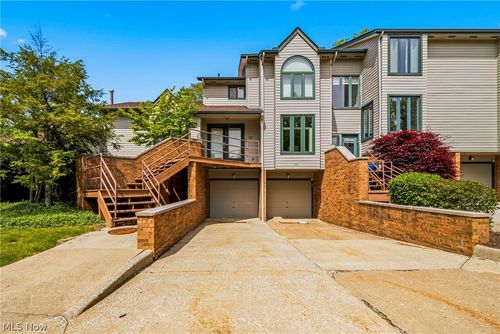 155 Pheasant Run, Mayfield Heights, OH, 44124-4175 | Card Image