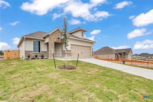 417 University Ave, Troy, TX, 76579 | Card Image