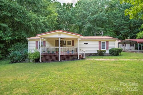 140 Silverlining Rd, Mooresville, NC, 28117-8458 | Card Image
