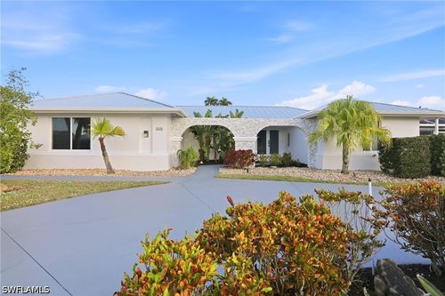 339 Landmark St, MARCO ISLAND, FL, 34145-4472 | Card Image