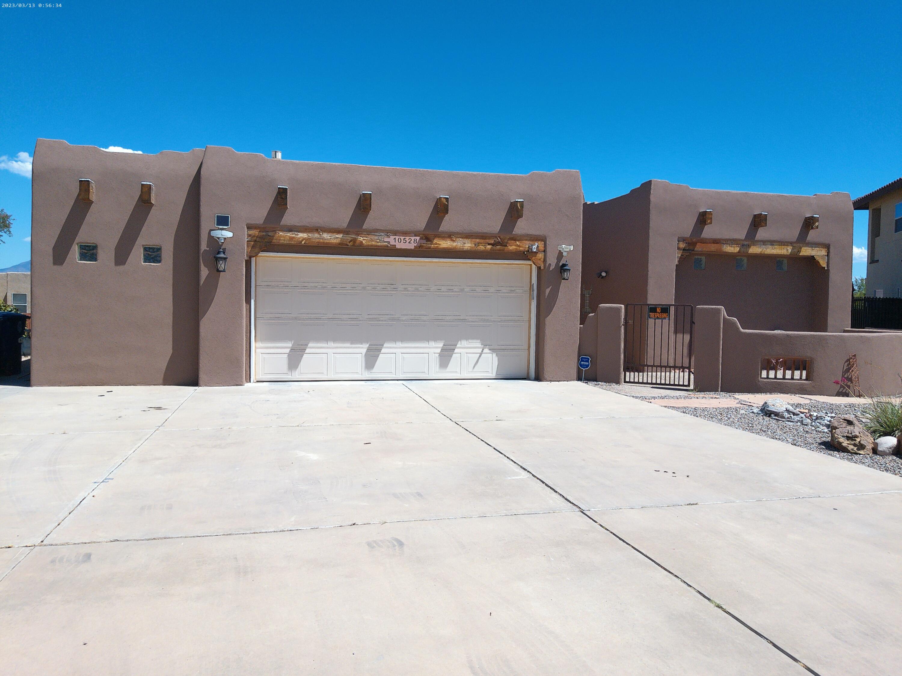 Crestridge Ct, Albuquerque, NM 87114