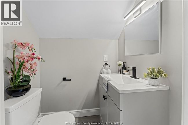 1530 Albert Rd, House other with 2 bedrooms, 2 bathrooms and null parking in Windsor ON | Image 12