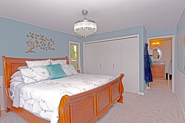 47233 County Road 380, House other with 5 bedrooms, 3 bathrooms and null parking in Grand Junction MI | Image 7