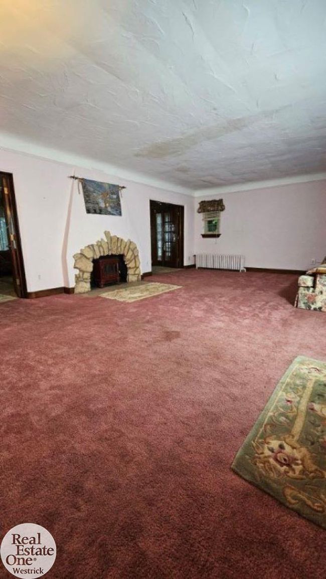 Family room full view | Image 11