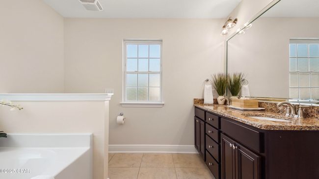 76 Mosaic Oaks Cir, House other with 3 bedrooms, 3 bathrooms and null parking in Santa Rosa Beach FL | Image 25