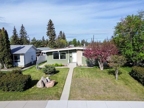 3210 43 Ave, Red Deer, AB, T4N3A9 | Card Image