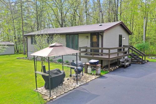 N6828 Springbrook Road, WASHINGTON, WI, 54111 | Card Image
