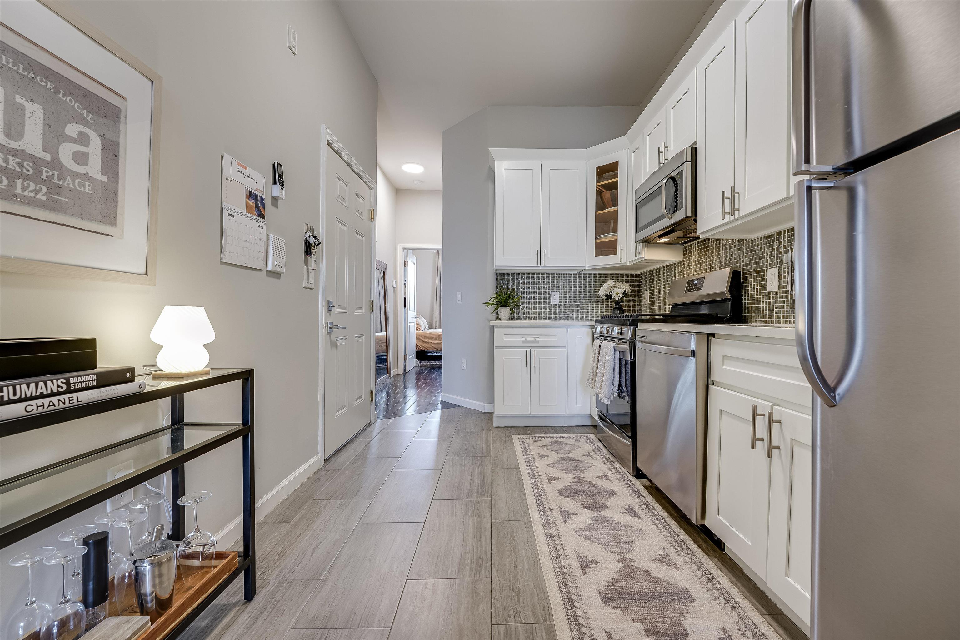 Residential Lease in JC, Heights 3