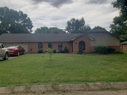 1008 Anthony St, Muskogee, OK, 74403-3203 | Card Image