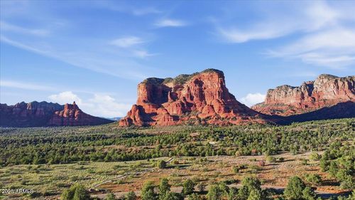 --1110 Lee Mountain Rd, Sedona, AZ, 86351-8725 | Card Image