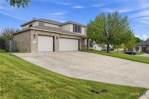 305 Buckskin Trl, Harker Heights, TX, 76548-7462 | Card Image