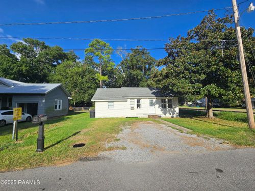 402 Kibbie St, Abbeville, LA, 70510-6930 | Card Image