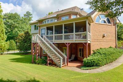 981 Cranbrook Glen Lane, House other with 7 bedrooms, 5 bathrooms and null parking in Snellville GA | Image 2