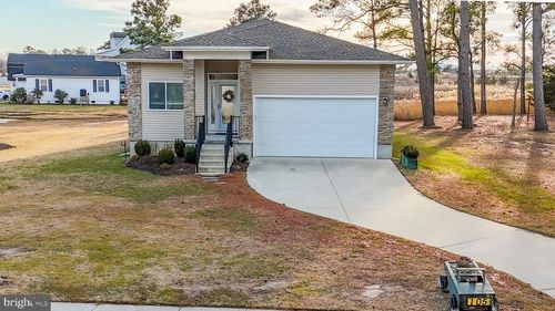 105 Hall Hwy, CRISFIELD, MD, 21817-1207 | Card Image