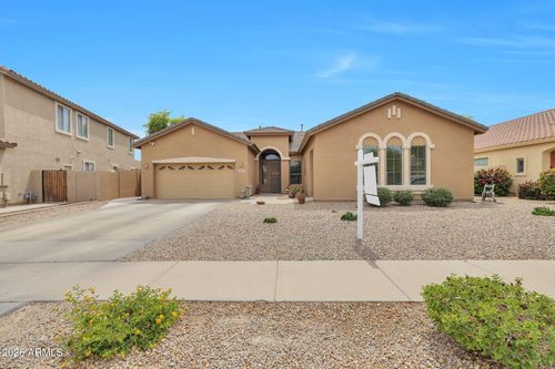 8807 W Carole Ln, Glendale, AZ, 85305-3953 | Card Image
