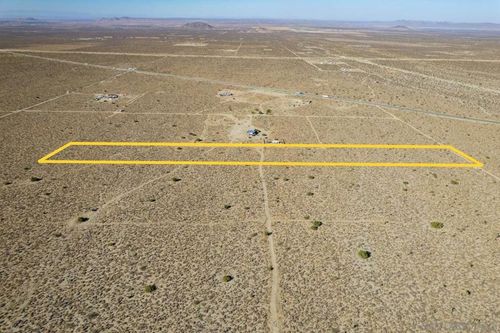 0 238th St E, Llano, CA, 93544 | Card Image