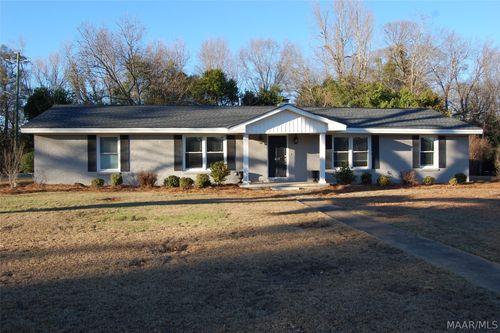 633 Wetumpka St, Prattville, AL, 36067-3220 | Card Image