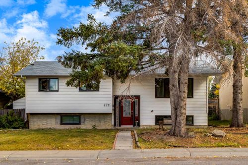 7711 Bowcliffe Cres Nw, Calgary, AB, T3B2S6 | Card Image