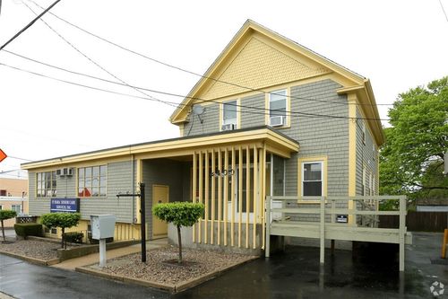 2400 Pawtucket Ave, East Providence, RI, 02914-2903 | Card Image