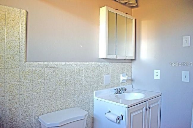 1002 Cobblestone Dr, House other with 2 bedrooms, 1 bathrooms and null parking in Spring Hill FL | Image 14