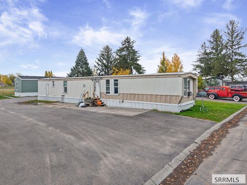 3575 E Elswood Dr, Idaho Falls, ID, 83402-4738 | Card Image