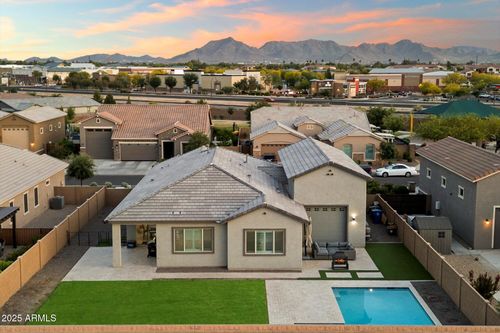 20954 E Camacho Ct, Queen Creek, AZ, 85142-5590 | Card Image