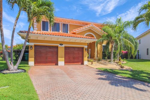 7753 Sw 193rd St, Cutler Bay, FL, 33157-7387 | Card Image