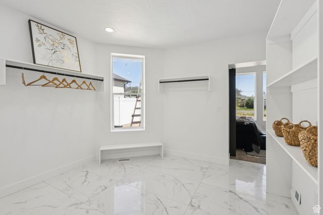Huge Ensuite Mater Bathroom | Image 18