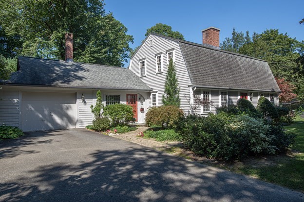 Fox Farms Rd, Florence, MA 01062