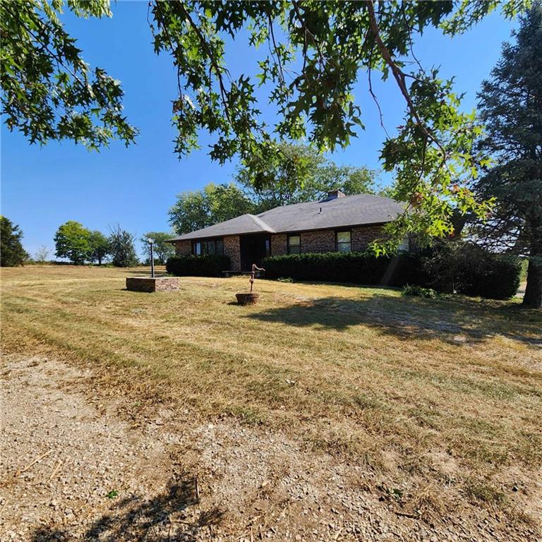 1000th Rd, Leeton, MO 64761