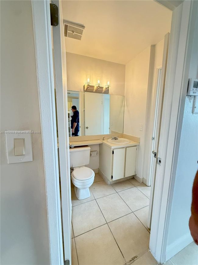 APT-16202 - 2170 W 60 Th St, Condo with 1 bedrooms, 1 bathrooms and null parking in Hialeah FL | Image 8