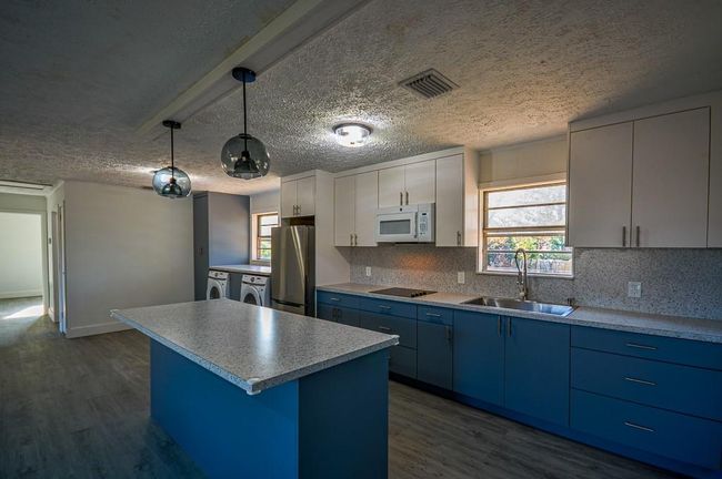 36 Strozier St, House other with 3 bedrooms, 2 bathrooms and null parking in Mc Rae Helena GA | Image 9