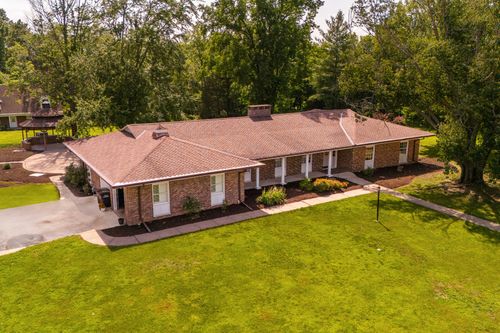 604 N Beadle Dr, Carbondale, IL, 62901-1063 | Card Image