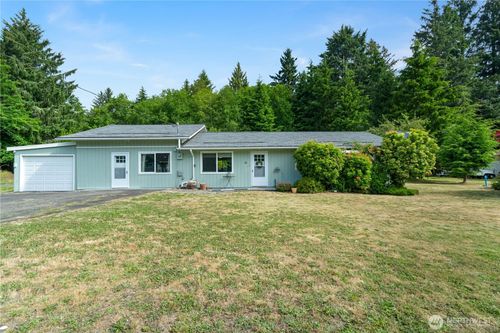 16 Harrison Street, Bay Center, WA, 98527 | Card Image