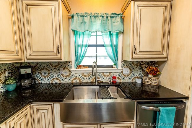 29705 Harvest, House other with 4 bedrooms, 3 bathrooms and null parking in Glencoe OK | Image 11