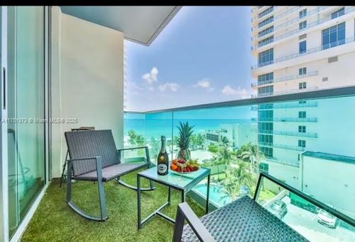 7l-4001 S Ocean Dr, Hollywood, FL, 33019-3019 | Card Image