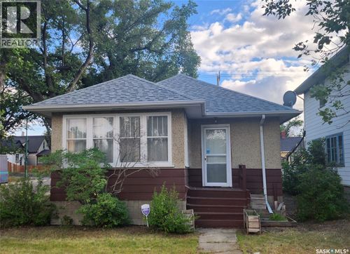 3303 Dewdney Ave, Regina, SK, S4T0Y9 | Card Image