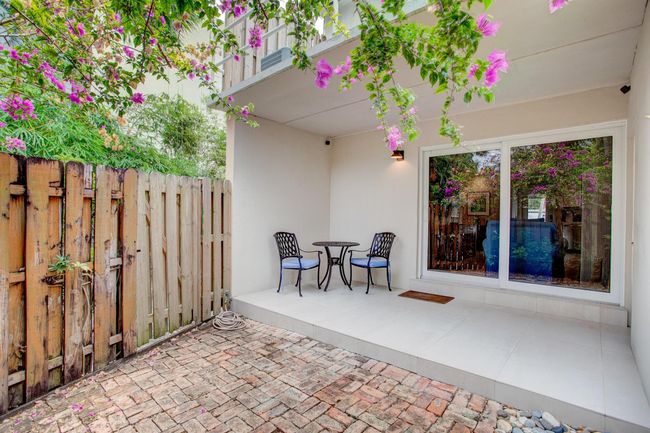 137 Ne 7 Th Ave, Townhouse with 2 bedrooms, 2 bathrooms and null parking in Delray Beach FL | Image 11