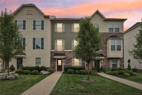 491 Fairmont Dr, Wexford, PA, 15090-1319 | Card Image