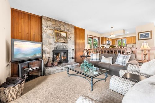 6-264 Evergreen Dr, Blowing Rock, NC, 28605-6088 | Card Image